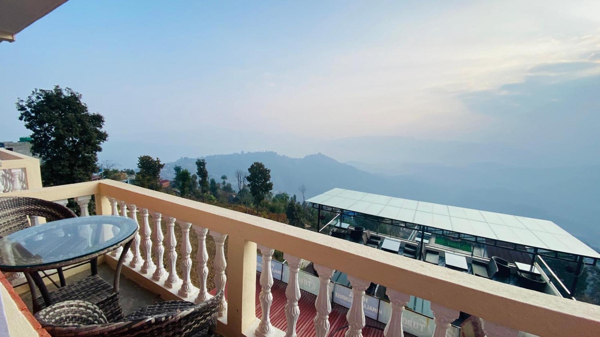 Himalayan Sunrise Hotel Dhulikhel Exterior photo