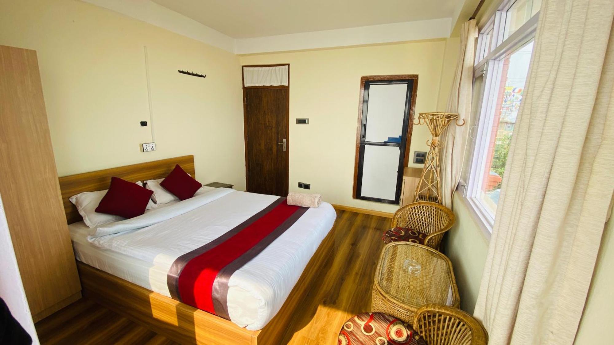 Himalayan Sunrise Hotel Dhulikhel Exterior photo